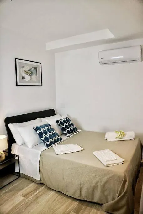 Casa Archia Ristrutturata Con Balcone Vista Mare Apartment Taormina